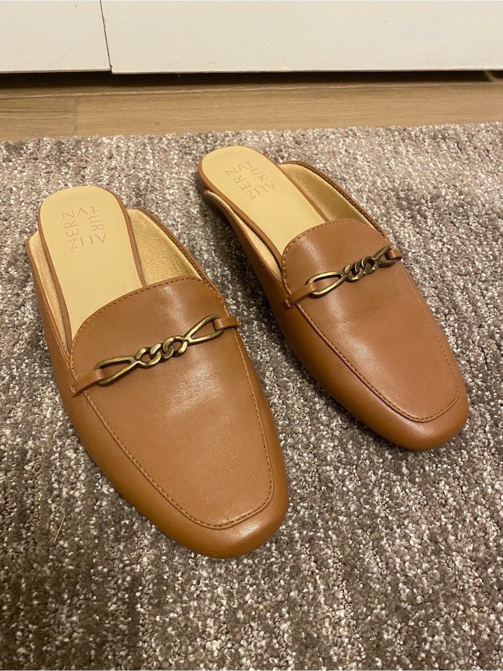 Naturalizer Tan Leather Chain-Accent Slip-On Loafers